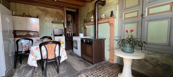 2 bedrooms House in Saint-Leonard-de-Noblat, France No. 337739 5