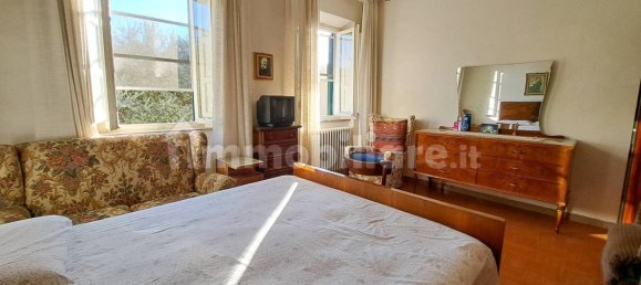 Casa de 4 dormitorios en Capannori, Italy No. 169030 4