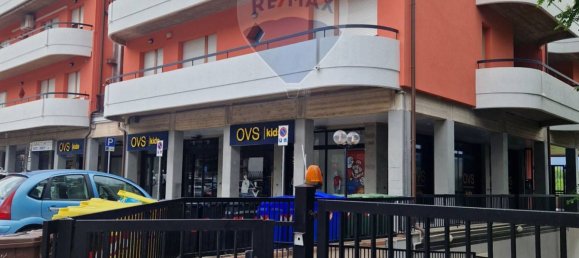 1 bedroom Apartment in Sulmona, Italy No. 115291 4