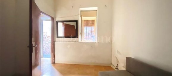 Casa de 2 habitaciónes en Messina, Italy No. 131711 14