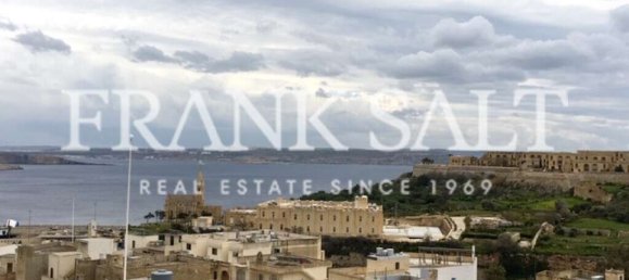 3 bedrooms Apartment in Ghajnsielem, Malta No. 5667 2