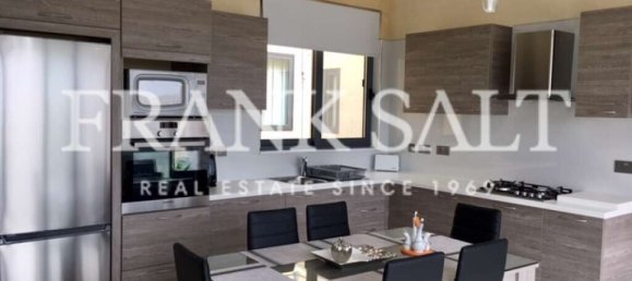 3 bedrooms Apartment in Ghajnsielem, Malta No. 5667 5