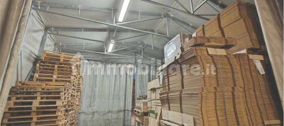 5غرفة مستودع في Porcari, Italy رقم 115451 37