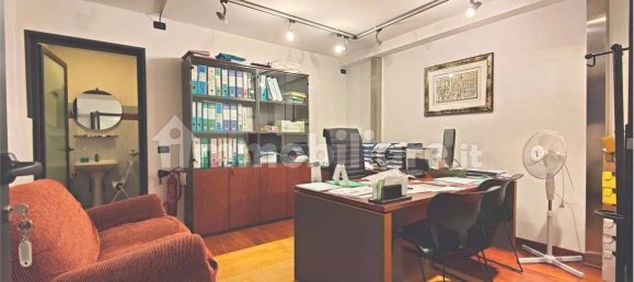 5غرفة مستودع في Porcari, Italy رقم 115451 14