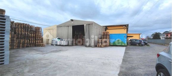 5غرفة مستودع في Porcari, Italy رقم 115451 4