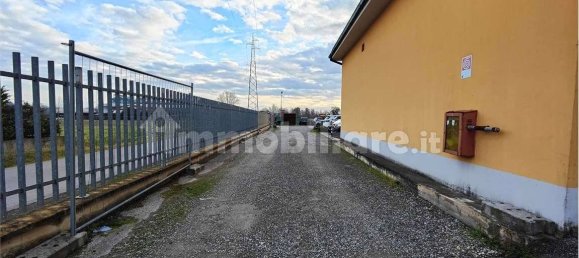 5غرفة مستودع في Porcari, Italy رقم 115451 10