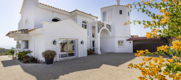 5 bedrooms Villa in Estepona, Spain No. 276674 15