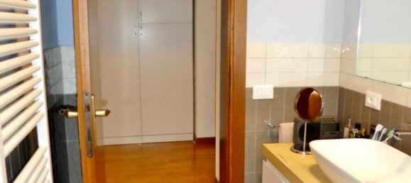 5 rooms House in Longare, Italy No. 107976 24