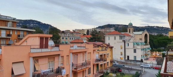 5-Zimmer Wohnung in Pietra Ligure, Italy, Nr. 133988 13