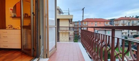 5-Zimmer Wohnung in Pietra Ligure, Italy, Nr. 133988 12