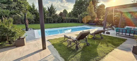 Casa de 4 dormitorios en Bondoufle, France No. 350393 24