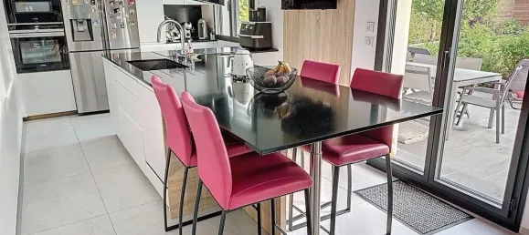 Casa de 4 dormitorios en Bondoufle, France No. 350393 4