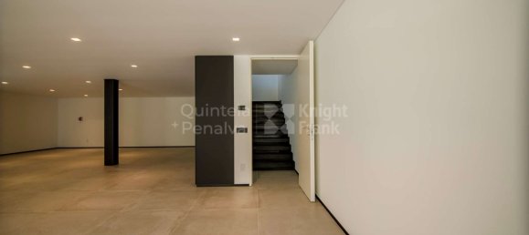 4 bedrooms House in Cascais, Portugal No. 105658 20