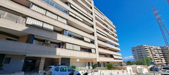 30m² Garage in Rome, Italy No. 370049 15