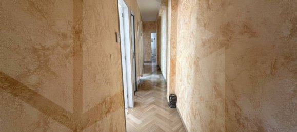 4 rooms Apartment in Bitonto, Italy No. 34397 10