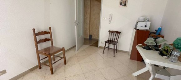 4 rooms Apartment in Bitonto, Italy No. 34397 19