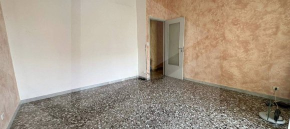 4 rooms Apartment in Bitonto, Italy No. 34397 36