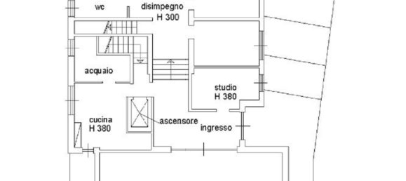 Villa de 6 habitaciónes en Cairate, Italy No. 16309 42