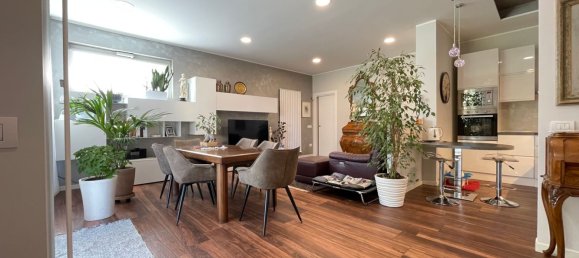 Villa de 6 habitaciónes en Cairate, Italy No. 16309 6