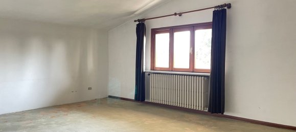 Villa de 6 habitaciónes en Cairate, Italy No. 16309 32