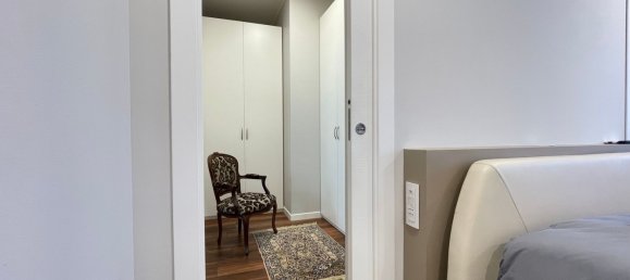 Villa de 6 habitaciónes en Cairate, Italy No. 16309 16