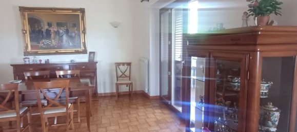 7 rooms Penthouse in Città Sant'Angelo, Italy No. 35016 21