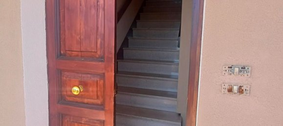 7 rooms Penthouse in Città Sant'Angelo, Italy No. 35016 4