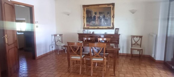 7 rooms Penthouse in Città Sant'Angelo, Italy No. 35016 12