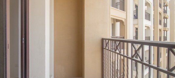 1 bedroom Apartment in Umm Suqeim, UAE No. 3893 7
