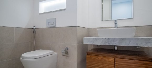 1 bedroom Apartment in Umm Suqeim, UAE No. 3893 8