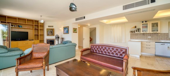 3 bedrooms Property in Gocek, Turkey No. 11386 11