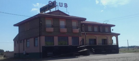  عقار تجاري في La Baneza, Spain 960متر مربع رقم 156444 3