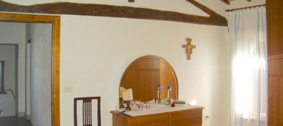 6 bedrooms House in Lisciano Niccone, Italy No. 54555 10