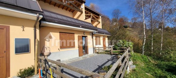 2 bedrooms Villa in Germagno, Italy No. 141820 2