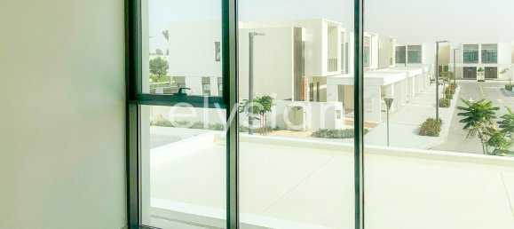 Villa de 3 dormitorios en The Valley, UAE No. 94214 2