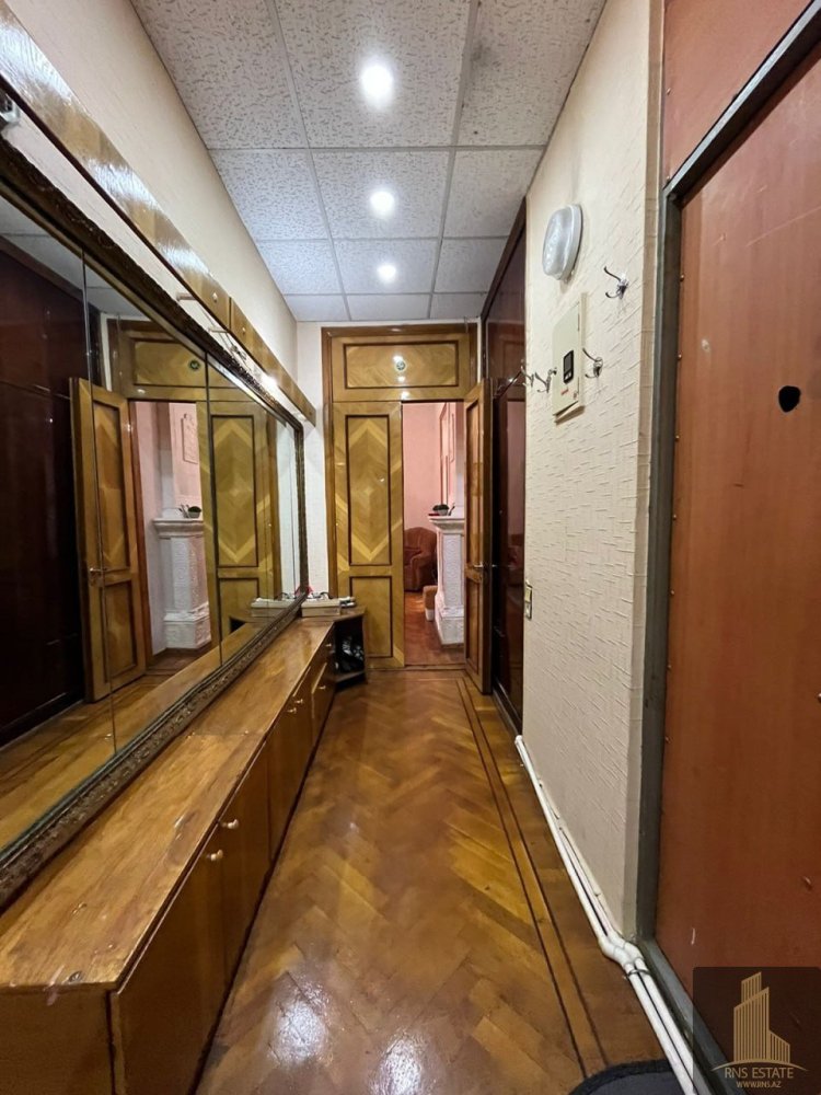 5 chambres Appartement à Nasimi, Azerbaijan No. 2322