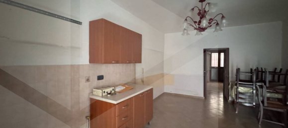 Studio in Ercolano, Italy, Nr. 32248 14