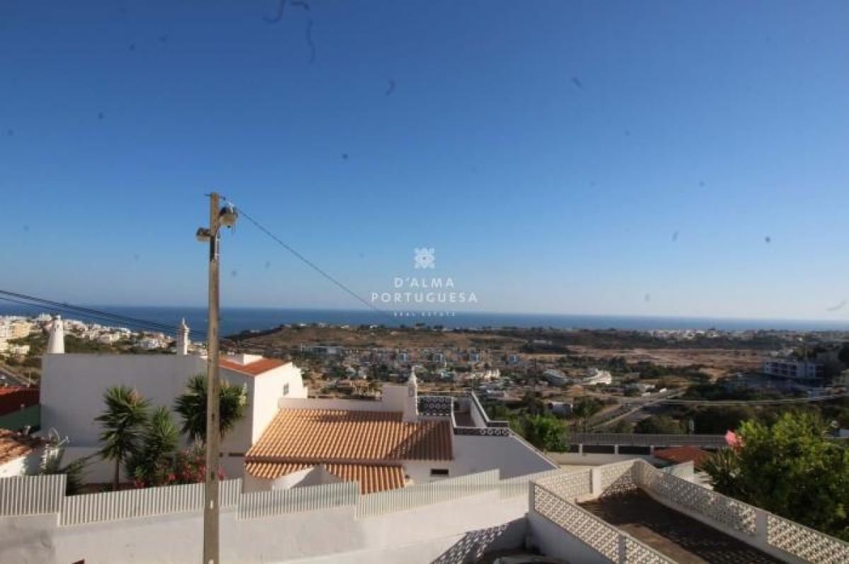Apartamento de 2 dormitorios en Albufeira, Portugal No. 6419