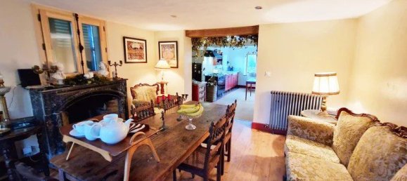 8 bedrooms Castles in Valliere, France No. 341212 6