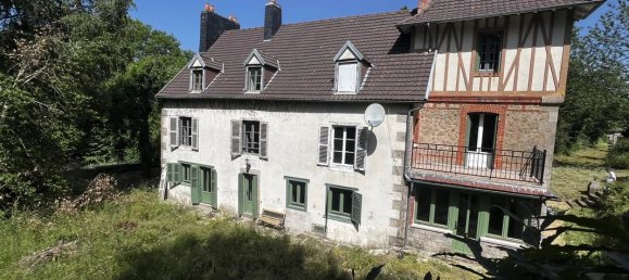 8 bedrooms Castles in Valliere, France No. 341212 3