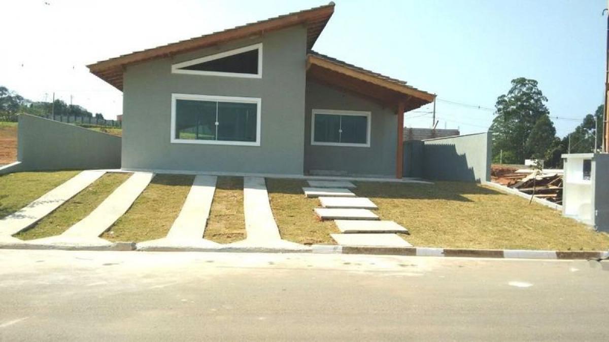 Casa de 3 dormitorios en Vargem Grande Paulista, Brazil No. 438004