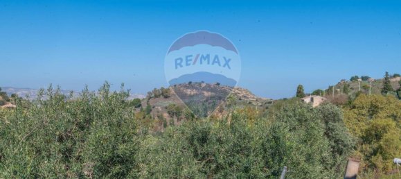 5 rooms House in Grammichele, Italy No. 173696 9