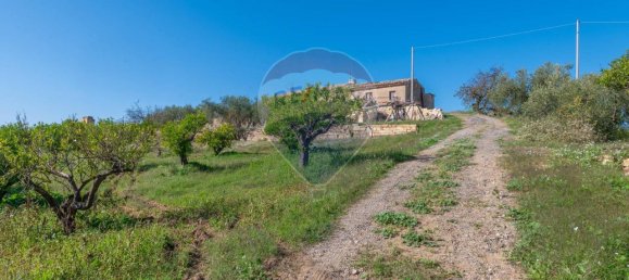 5 rooms House in Grammichele, Italy No. 173696 21