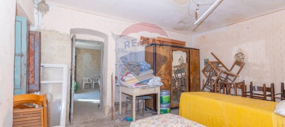 5 rooms House in Grammichele, Italy No. 173696 16