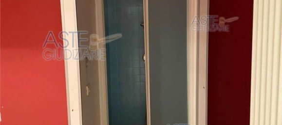 3 rooms Apartment in Rimini, Italy No. 11406 16