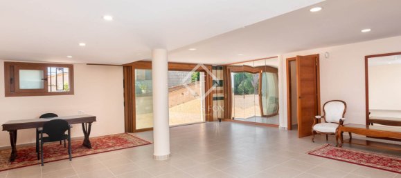 Вилла с 4 спальнями в Калонже, Испания № 163039 40