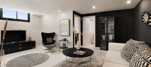 Villa de 5 dormitorios en Marbella, Spain No. 180813 5