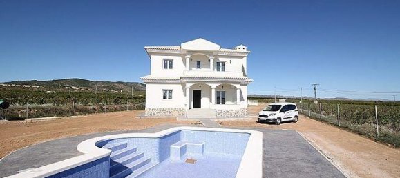 4 bedrooms Villa in Pinoso, Spain No. 11718 4