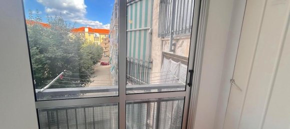 2 bedrooms Apartment in Turin, Italy No. 344177 14