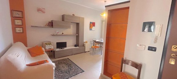 2 bedrooms Apartment in Turin, Italy No. 344177 8